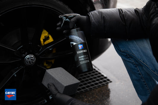 Cartec Essentials - Bumper & Tyre Care in gebruik